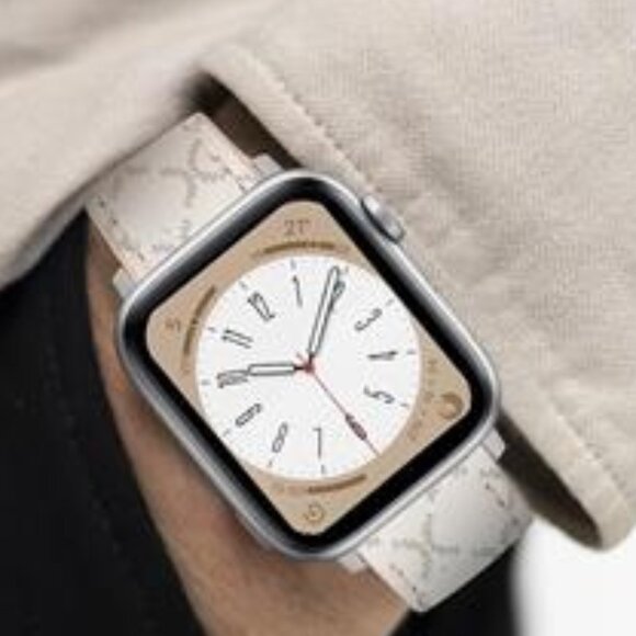 NEW Stylish Luxury Leather Apple Watch Band - Picture 3 of 5